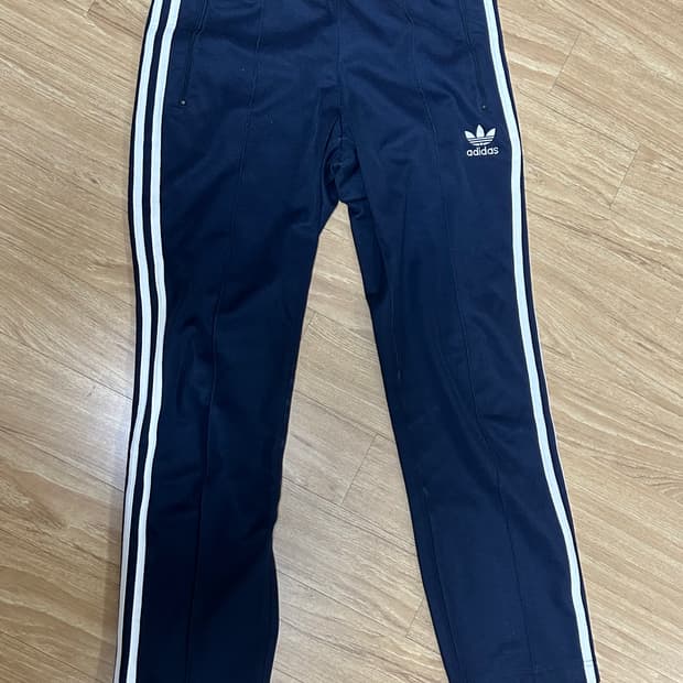 아디다스 파이어버드 남색 트랙팬츠
