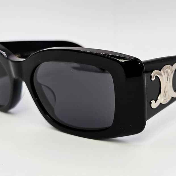 셀린느 CL40282U 블랙 신민아 선글라스