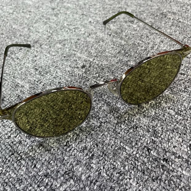 젠틀몬스터 틴트렌즈