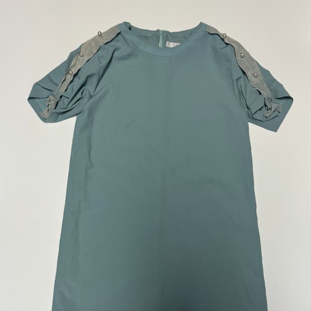 여성 온앤온 진주 단추 디테일 풀오버 민트 반팔 원피스