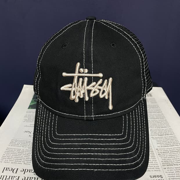 스투시 뉴에라 9Twenty 베이직 트러커 블랙