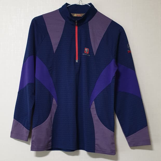 블랙야크 여성 반집업 긴팔티 95사이즈