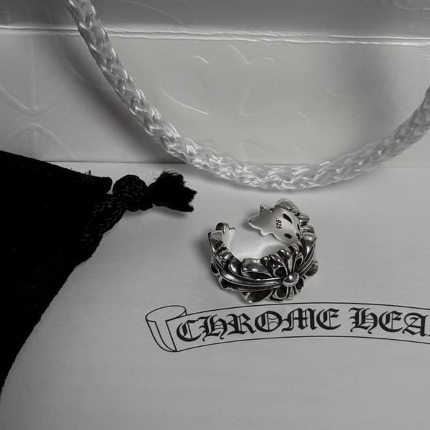 크롬하츠 더블 플로랄링 5.5랑 6.0 or 6.5랑 교환 하실분