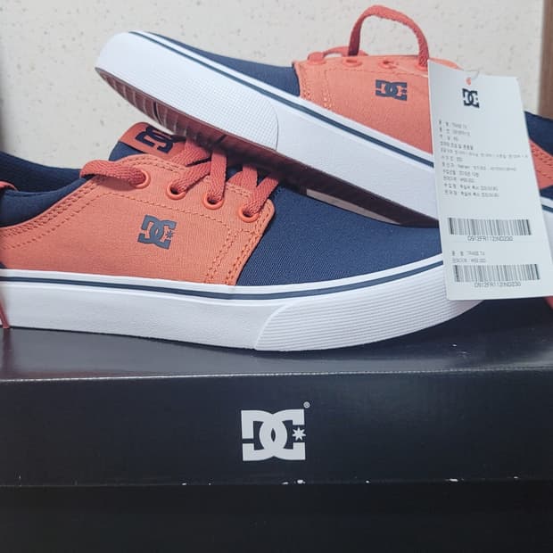 DC 트레이스 TX 운동화 230mm  (새상품)