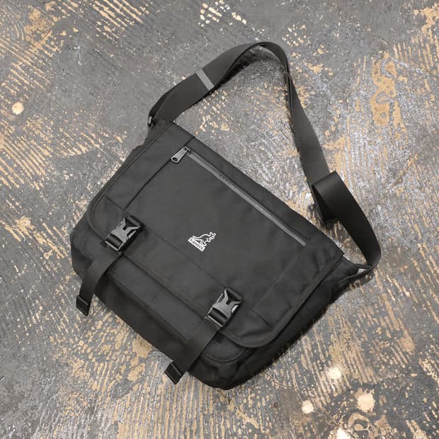 캉골 블랙 메신저백 크로스백 가방