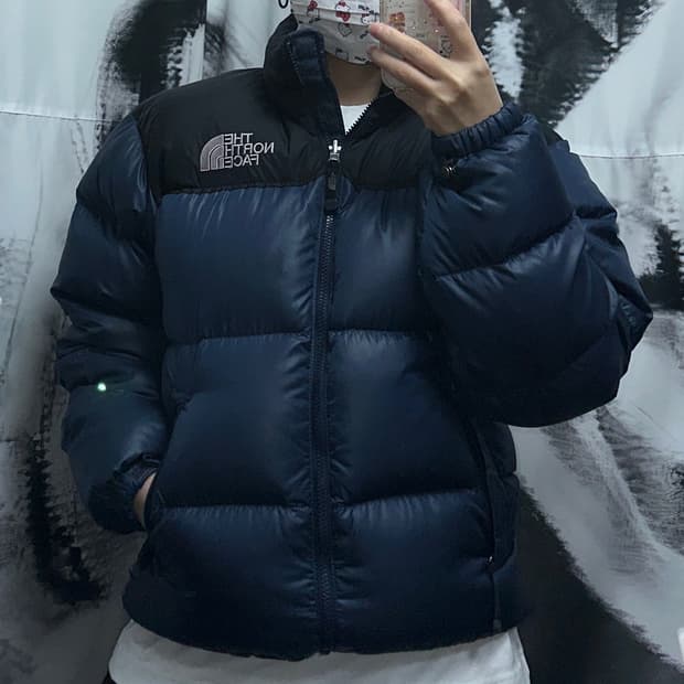 노스페이스 곤색 700 구형 눕시다운패딩