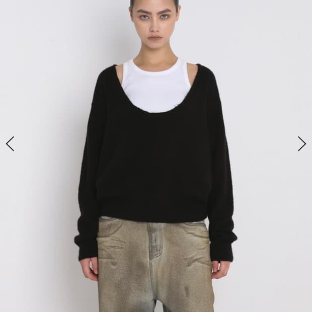 SANDRIC 샌드릭 백오픈 오버핏 울니트