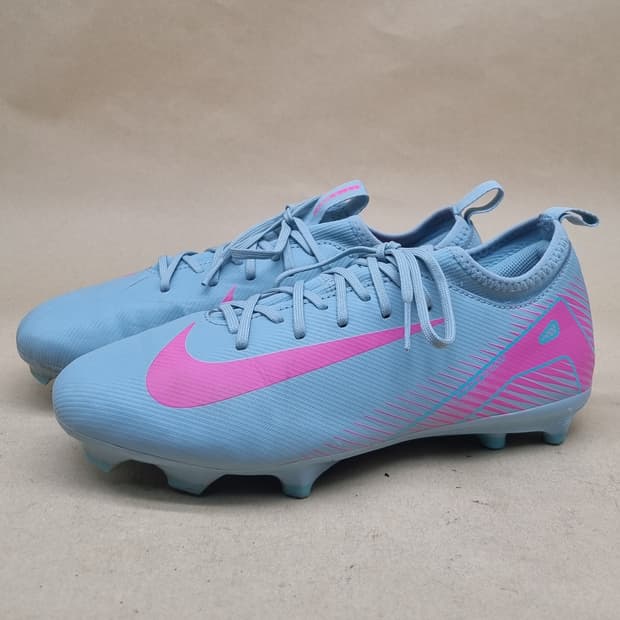 나이키  줌머큐리얼베이퍼16 축구화 240