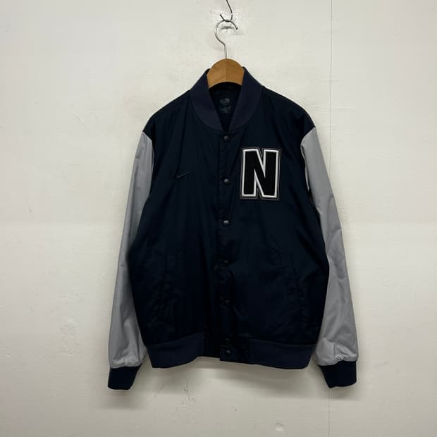 나이키 바시티자켓 점퍼