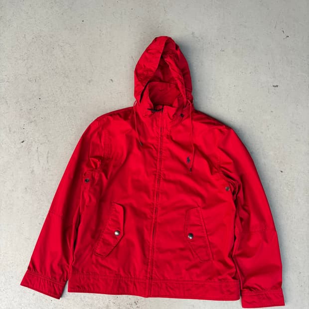 레드 폴로 페리 자켓(후드 넣어서 보관 가능)