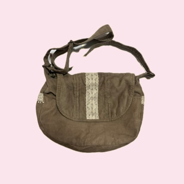 모리걸 레이스 크로스백