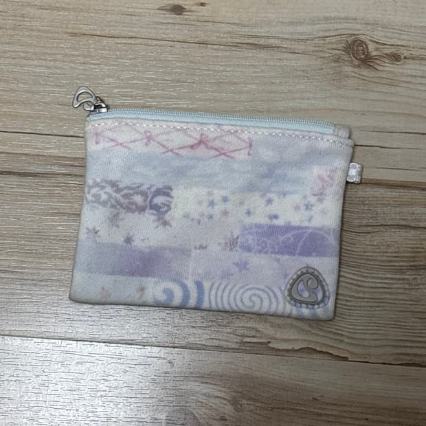 코이세이오 동전지갑