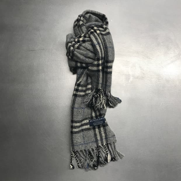 버버리 정품 캐시미어 머플러 그레이