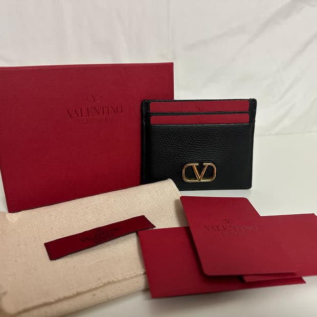 발렌티노 V로고 블랙 카드지갑 (OS)