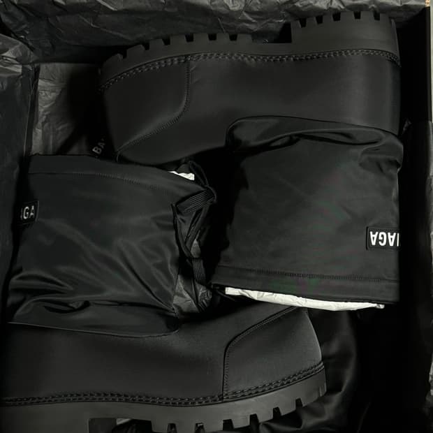 [45-46] 발렌시아가 스키웨어 알래스카 나일론 로우 스키부츠 블랙