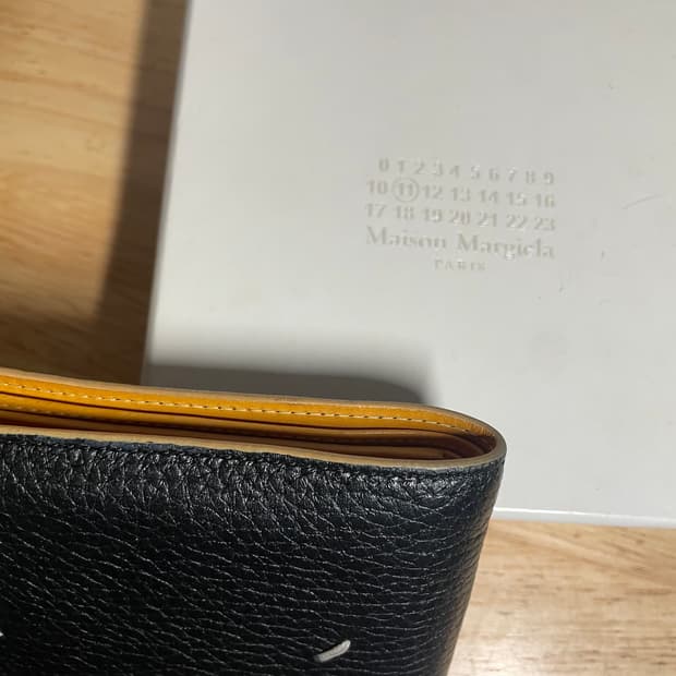 메종 마르지엘라 반지갑