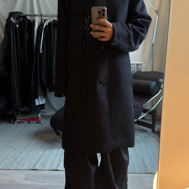 Song for the mute 코트