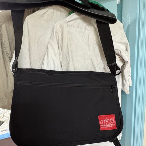 Manhattan Portage MP1642 메신저백
