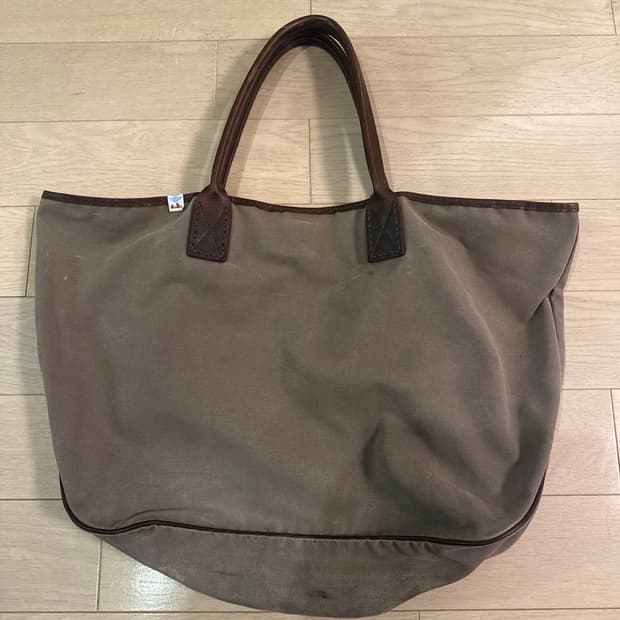 비즈빔 호머 토트백