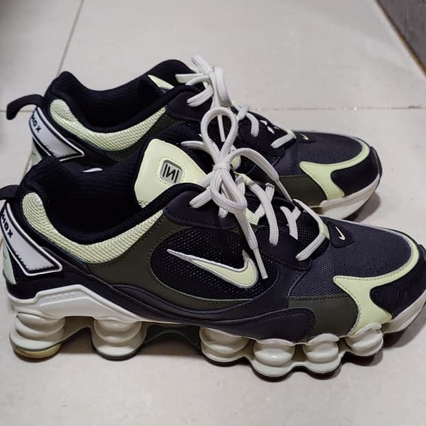 [270] 나이키 올 샥스 TL 노바 블랙 볼트