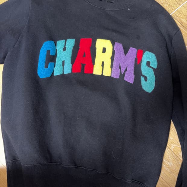 참스 블랙 맨투맨 