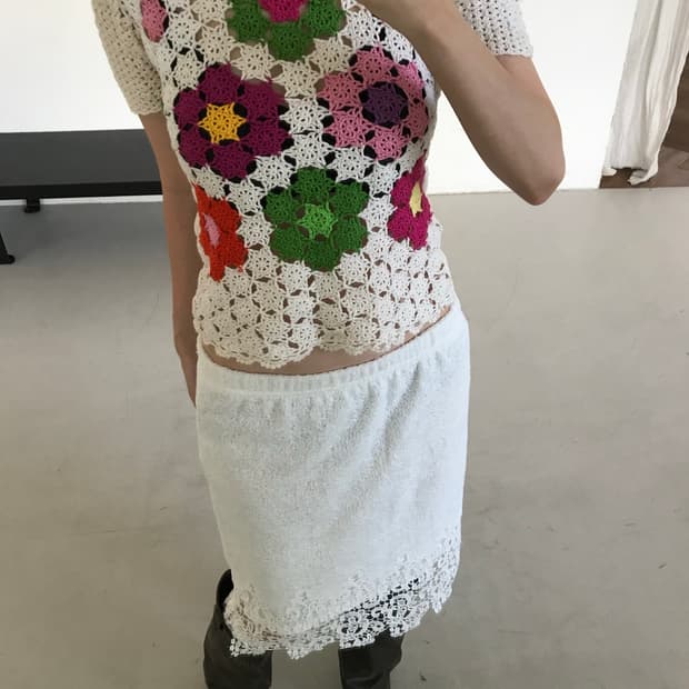 vintage ivory flower crochet knit