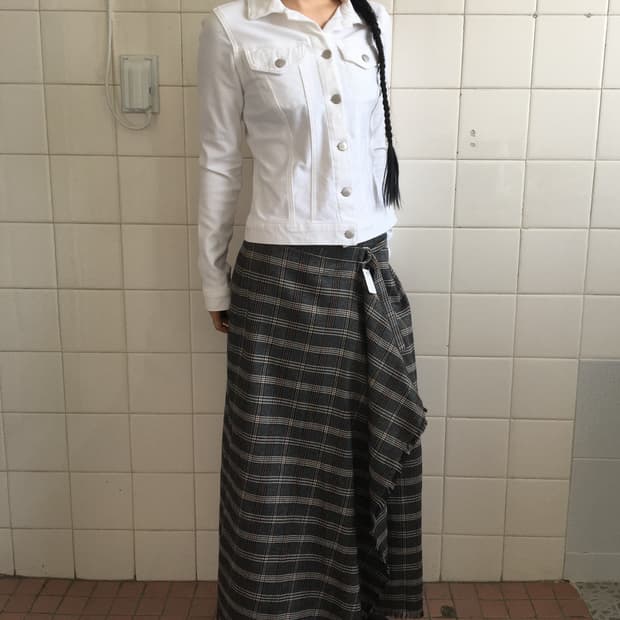 Line detail pocket jacket