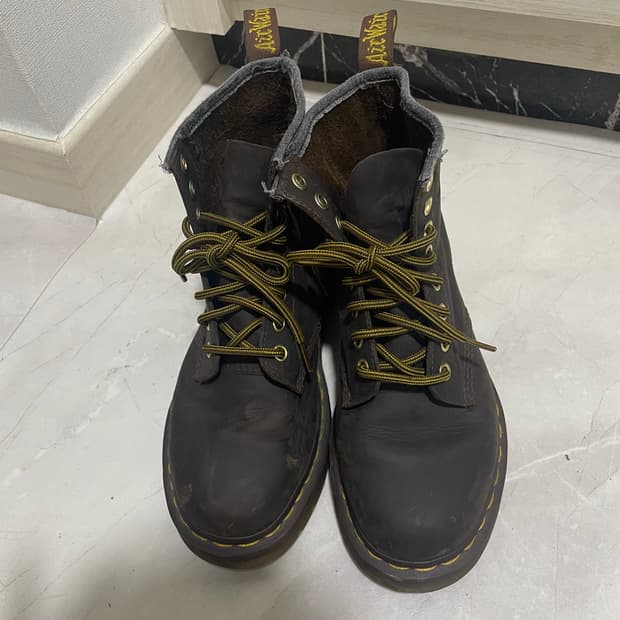 닥터마틴 36사이즈 워커