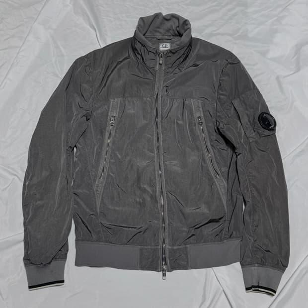 CP컴퍼니 렌즈 와펜 크롬 봄버 자켓 95