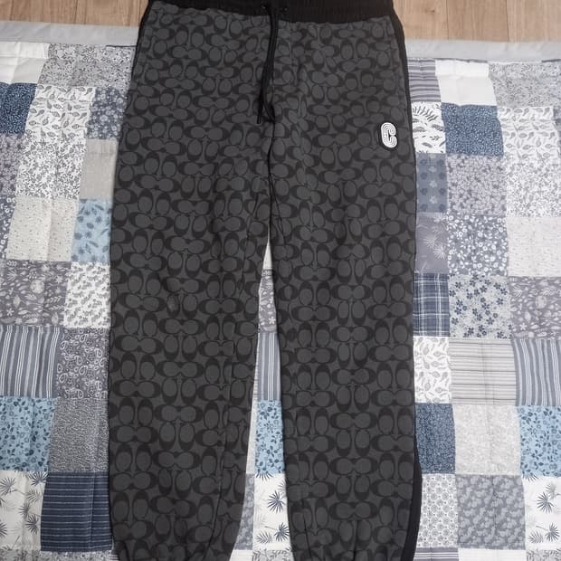 코치 두툼한 겨울 조거팬츠  35~36