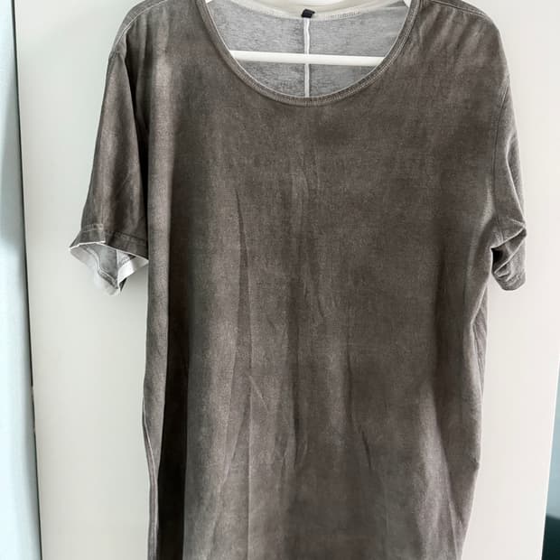 카즈유키 쿠마가이 어태치먼트 샘플티셔츠