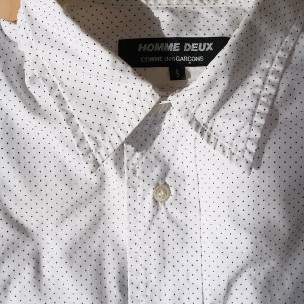 Dot shirt