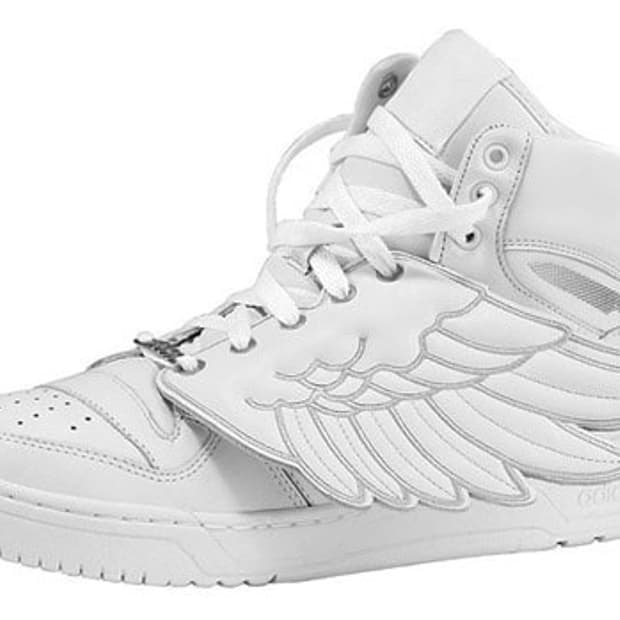 구해요) 아디다스 제레미스캇 윙 adidas jeremy scott