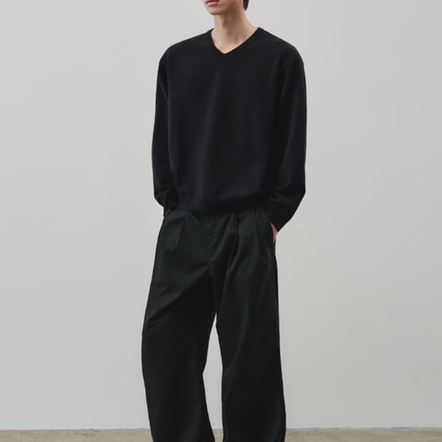 알리스 핀 스트라이프 와이스 슬랙스