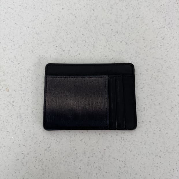 지용킴 지갑 네이비