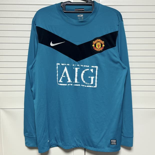 09-10 맨체스터 유나이티드 홈(GK) 긴팔 반데사르 나이키 유니폼
