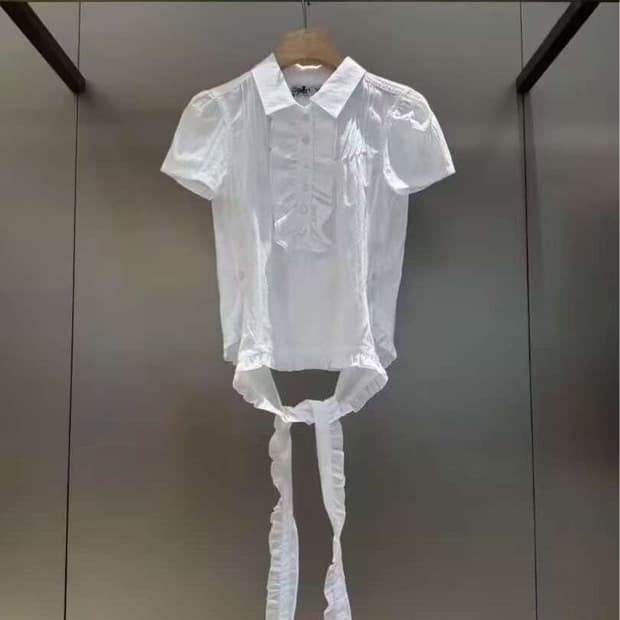 오픈와이와이 화이트 러플 폴로 셔츠