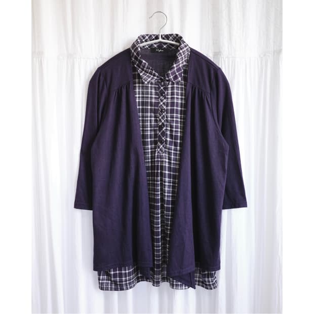 Purple layered sleeve