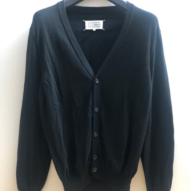 [M] 마르지엘라 엘보우 패치 가디건 블랙