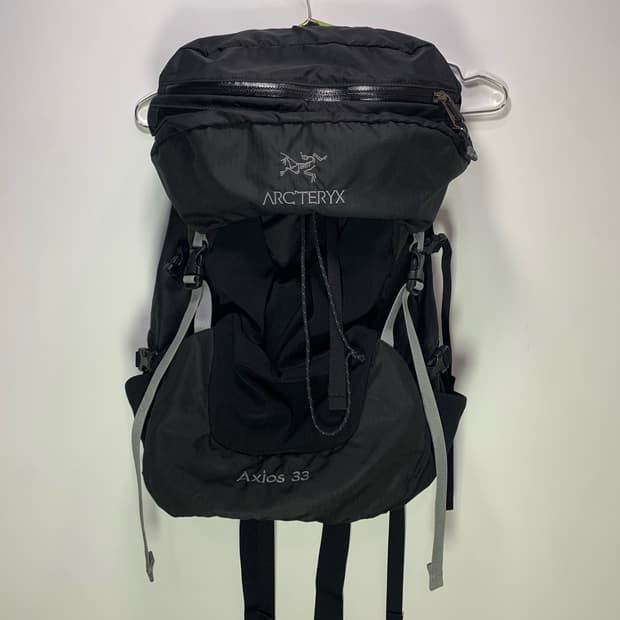 아크테릭스 엑시오스 블랙 가방