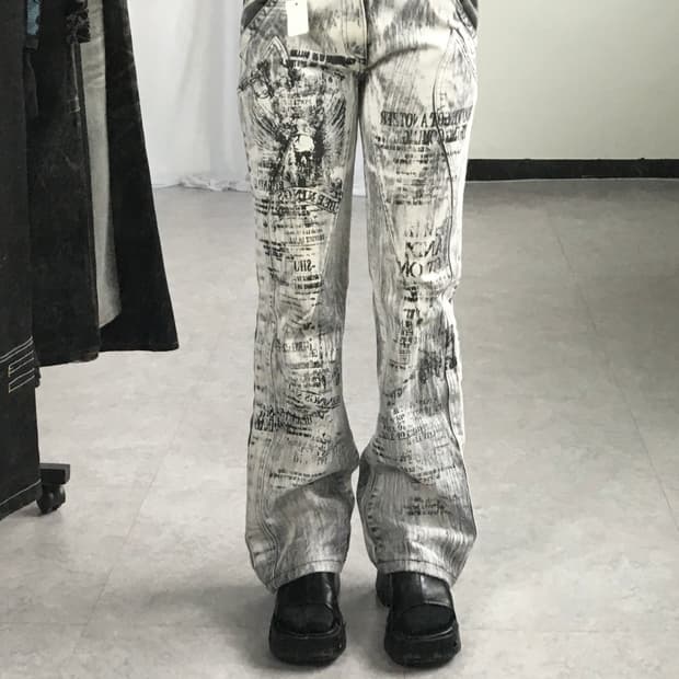 Lettering printing pants