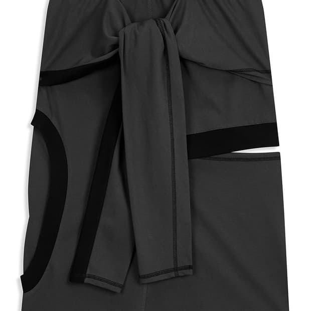 오픈와이와이 PANEL CUTOUT SKIRT