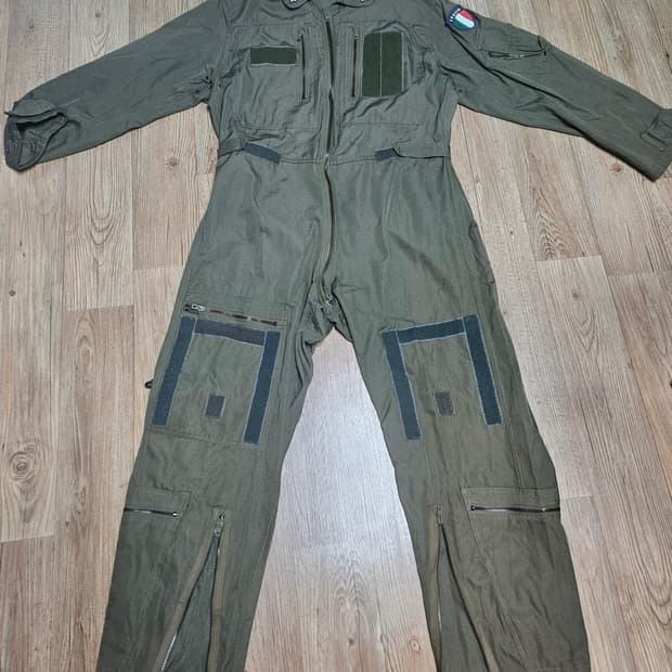 990s 오리지널 이탈리아 공군 T65 비행복 플라이트 점프수트