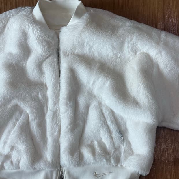 나이키 리버시블 자켓 퍼자켓/봄버자켓