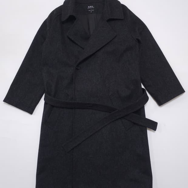 A.P.C. 벨티드 캐시미어 울 코트