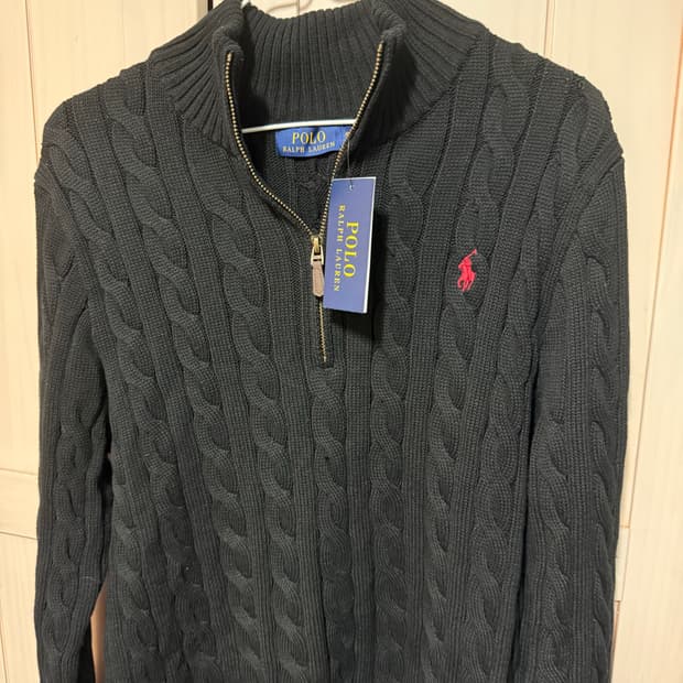 폴로 반집업 니트