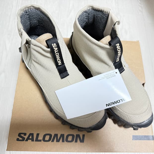 살로몬 스노우클로그 미드 페더 그레이 225