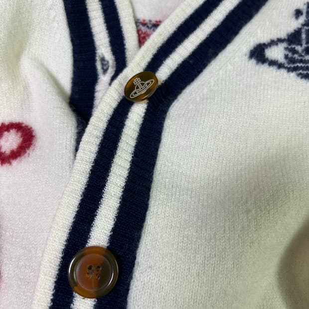 비비안웨스트우드 가디건