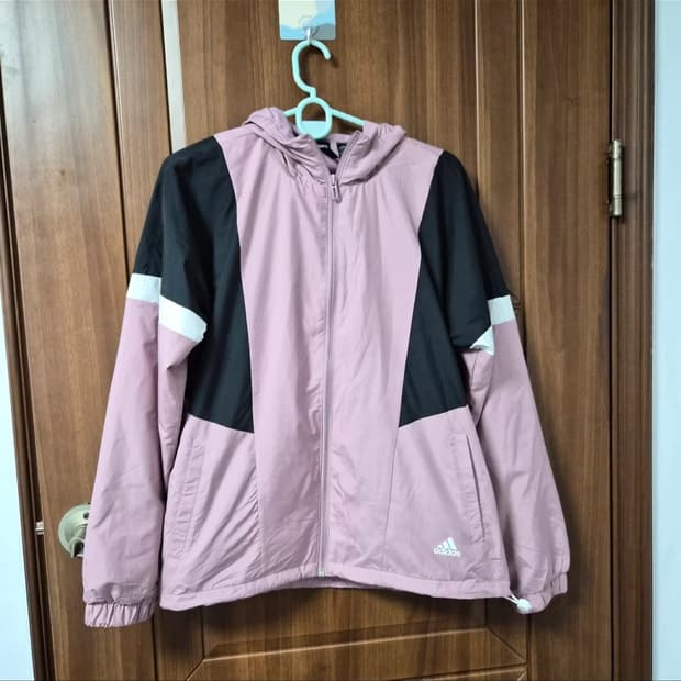 아디다스 바람막이