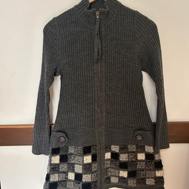 복슬 패치 집업 